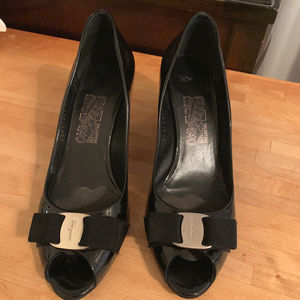 Black Patent Ferragamo Peep Toe Pumps 7.5 B